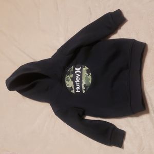 Hooded pullover